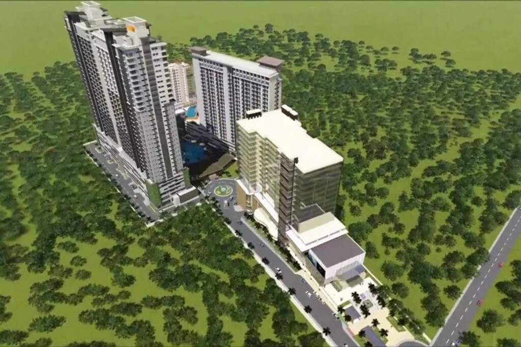 Condo Near Ayala Cebu City W Wifi Balcony Exterior photo